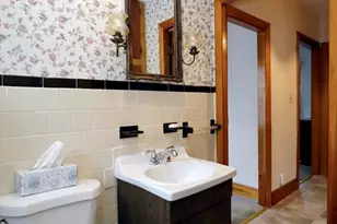 79 Woodlawn St, Fall River, MA 02720 - Photo 35