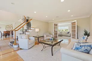 8 Weyman Ln, Sharon, MA 02067 - Photo 5