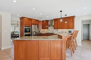 8 Weyman Ln, Sharon, MA 02067 - Photo 15