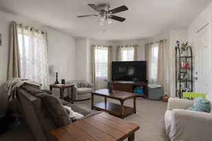 97 Center St, Fairhaven, MA 02719 - Photo 5