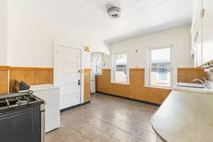 4 Lorette St, Boston, MA 02132 - Photo 9