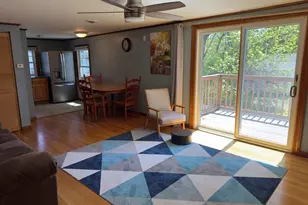 52 Prospect St, Greenfield, MA 01376 - Photo 3