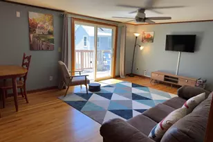 52 Prospect St, Greenfield, MA 01376 - Photo 5