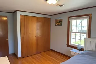 52 Prospect St, Greenfield, MA 01376 - Photo 17