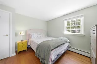 28 Elmwood St, North Andover, MA 01845 - Photo 15