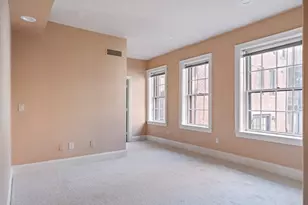 63 W Cedar St, Boston, MA 02114 - Photo 15