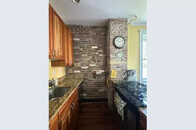 64 Chestnut Street #2, Boston, MA 02129 - Photo 5
