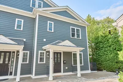 20 Dalby St #20, Newton, MA 02458 - Photo 3