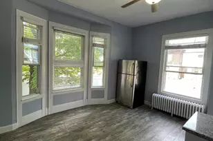 6 Windsor St, Worcester, MA 01605 - Photo 3