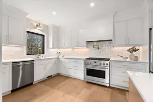 18R Starknaught Heights, Gloucester, MA 01930 - Photo 5