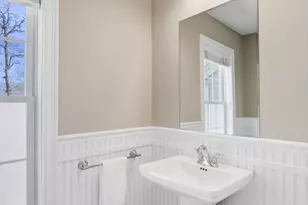18 Montserrat Rd, Beverly, MA 01915 - Photo 11