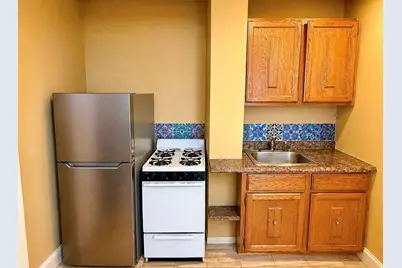 1253 Beacon Street #C3, Brookline, MA 02446 - Photo 5