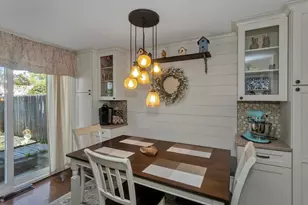 70 Corey Colonial, Agawam, MA 01001 - Photo 11