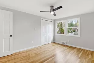 16 Beverly St, Dartmouth, MA 02747 - Photo 35