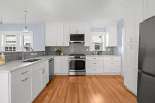 16-18 Walnut St, Belmont, MA 02478 - Photo 9
