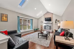 7 Farm Pond Ln, Franklin, MA 02038 - Photo 15