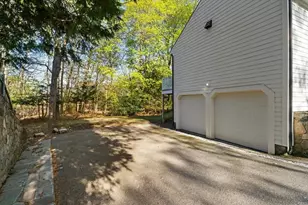 7 Garden Rd, Wellesley, MA 02481 - Photo 39