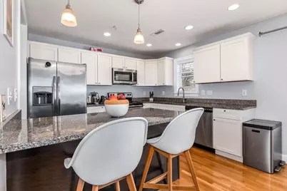 10 Irma St #3, Boston, MA 02124 - Photo 11