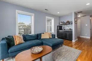10 Irma St, Boston, MA 02124 - Photo 3