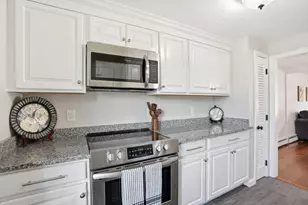 848 Plain St, Marshfield, MA 02050 - Photo 3