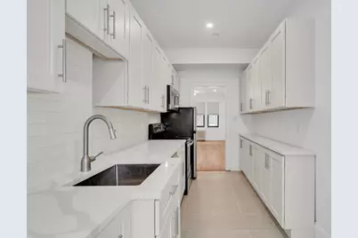 137 Englewood Ave #5, Boston, MA 02135 - Photo 11