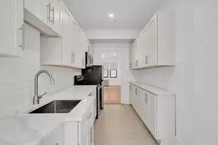 137 Englewood Ave, Boston, MA 02135 - Photo 11