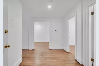 137 Englewood Ave #5, Boston, MA 02135 - Photo 15