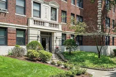 137 Englewood Ave #5, Boston, MA 02135 - Photo 29