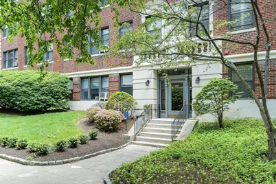 137 Englewood Ave #5, Boston, MA 02135 - Photo 33