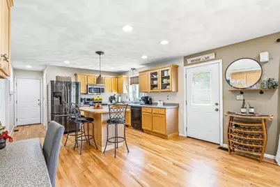 1 Tallowood Ln, Amesbury, MA 01913 - Photo 7