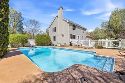 1 Tallowood Ln, Amesbury, MA 01913 - Photo 3