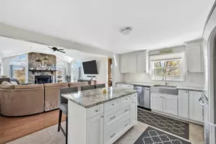 2165 Pleasant St, Dighton, MA 02715 - Photo 19