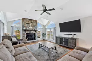 2165 Pleasant St, Dighton, MA 02715 - Photo 13