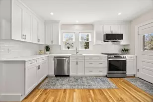 8 Myles Standish Rd, Boston, MA 02132 - Photo 19