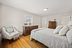 8 Myles Standish Rd, Boston, MA 02132 - Photo 25