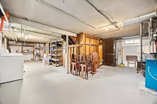 8 Myles Standish Rd, Boston, MA 02132 - Photo 35
