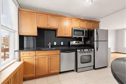 1718 Commonwealth Ave #8, Boston, MA 02135 - Photo 5