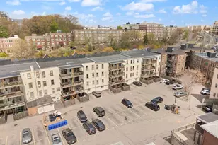 1718 Commonwealth Ave, Boston, MA 02135 - Photo 21