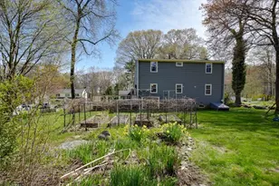 125 Hemlock Dr, Holliston, MA 01746 - Photo 23
