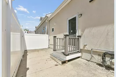 110 Coolidge Hill Rd #2, Watertown, MA 02472 - Photo 25