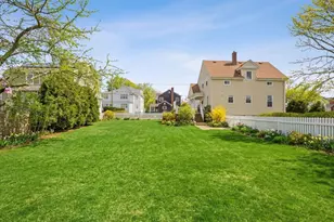 73 Moore St, Fall River, MA 02720 - Photo 3