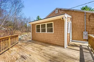 83 Thurlow St, Georgetown, MA 01833 - Photo 23