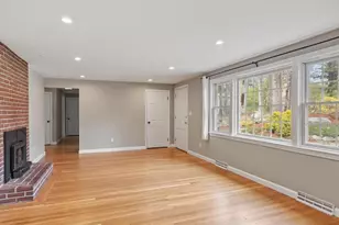 19 Hitchinpost Rd, Chelmsford, MA 01824 - Photo 11
