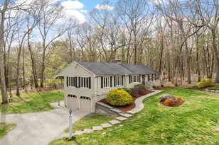 19 Hitchinpost Rd, Chelmsford, MA 01824 - Photo 3