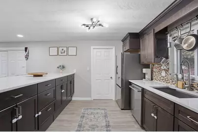 7 Edith Road, Framingham, MA 01701 - Photo 17