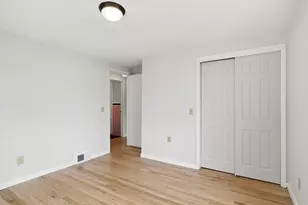 33 Overhill Dr, Springfield, MA 01129 - Photo 11