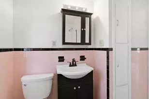 33 Overhill Dr, Springfield, MA 01129 - Photo 7