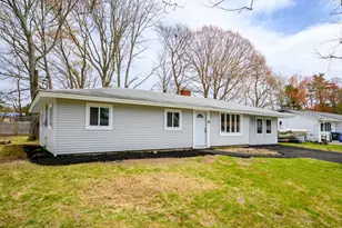 38 Marion St, Holbrook, MA 02343 - Photo 3