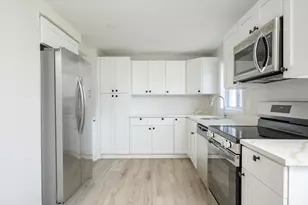 38 Marion St, Holbrook, MA 02343 - Photo 9