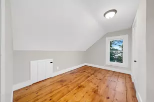 16 Chestnut St, Newburyport, MA 01950 - Photo 31